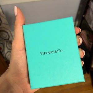 TIFFANY & CO. NECKLACE